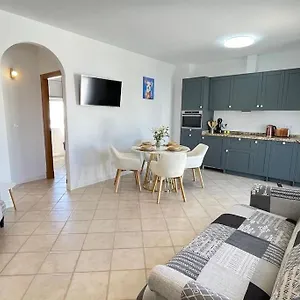 apt-casa-azahar-luxury-two-bedroom-top-floor.1costadelsol.com/